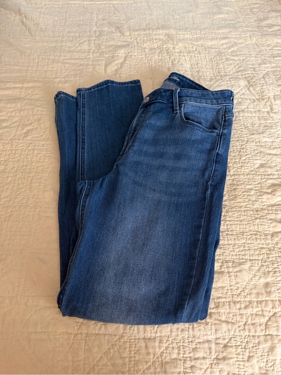 Old Navy Denim - Old Navy Women's Straight Leg Jeans in Dark Blue Wash